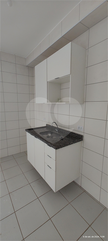 Apartamento para alugar com 1 quarto, 56m² - Foto 9