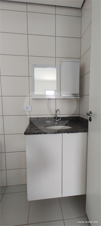 Apartamento para alugar com 1 quarto, 56m² - Foto 33