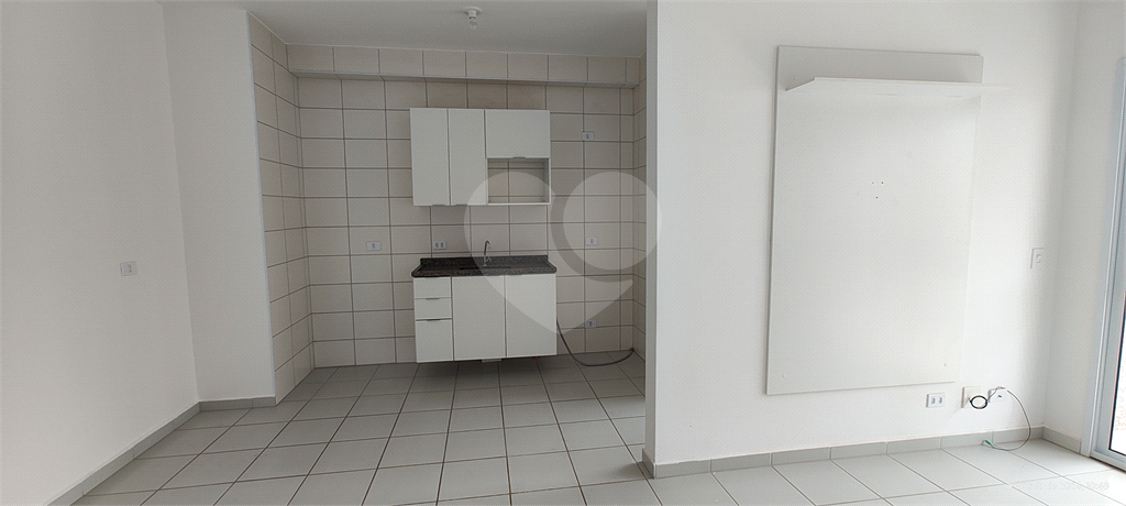 Apartamento para alugar com 1 quarto, 56m² - Foto 7