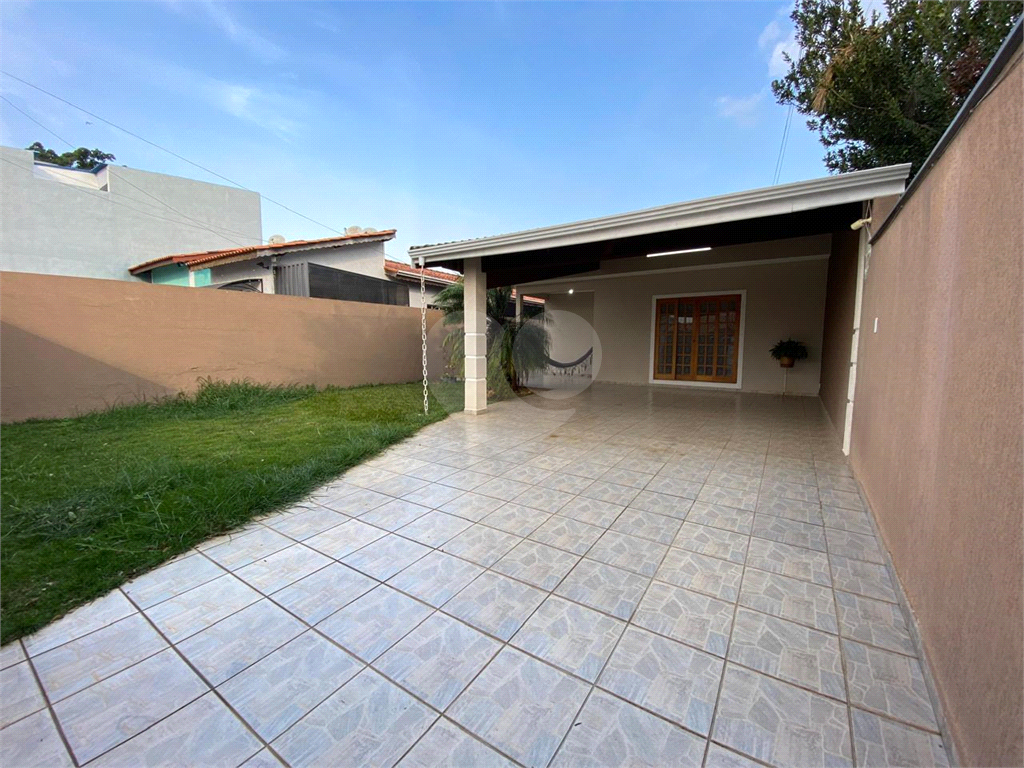 Casa Térrea em Atibaia 