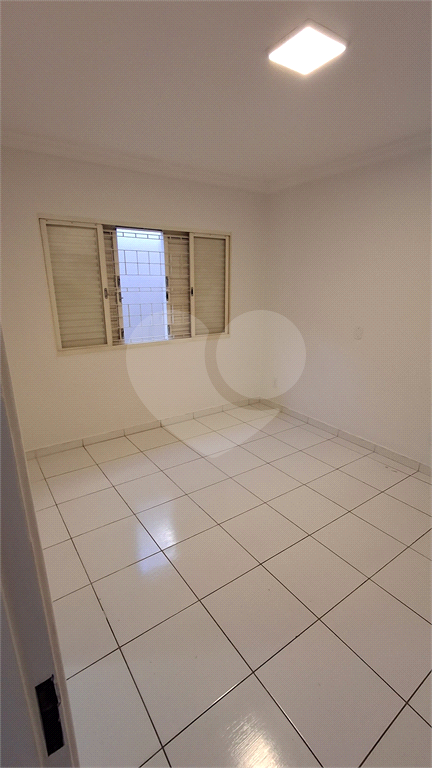 Casa à venda com 3 quartos, 193m² - Foto 9