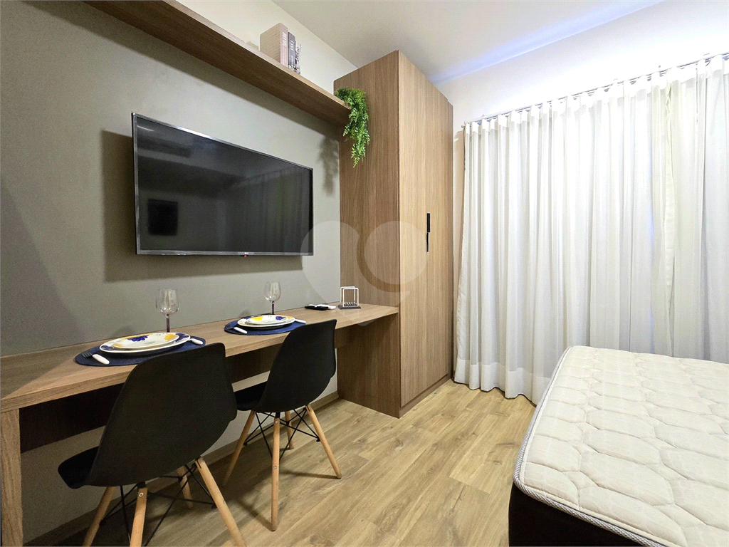Studio à Venda e Locação na Aclimação Mobiliado Perto do Metrô Paraiso São Paulo - SP