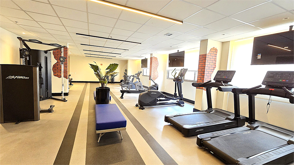 Studio a venda e locação mobiliado 1 quarto com ar-condicionado na Aclimação.