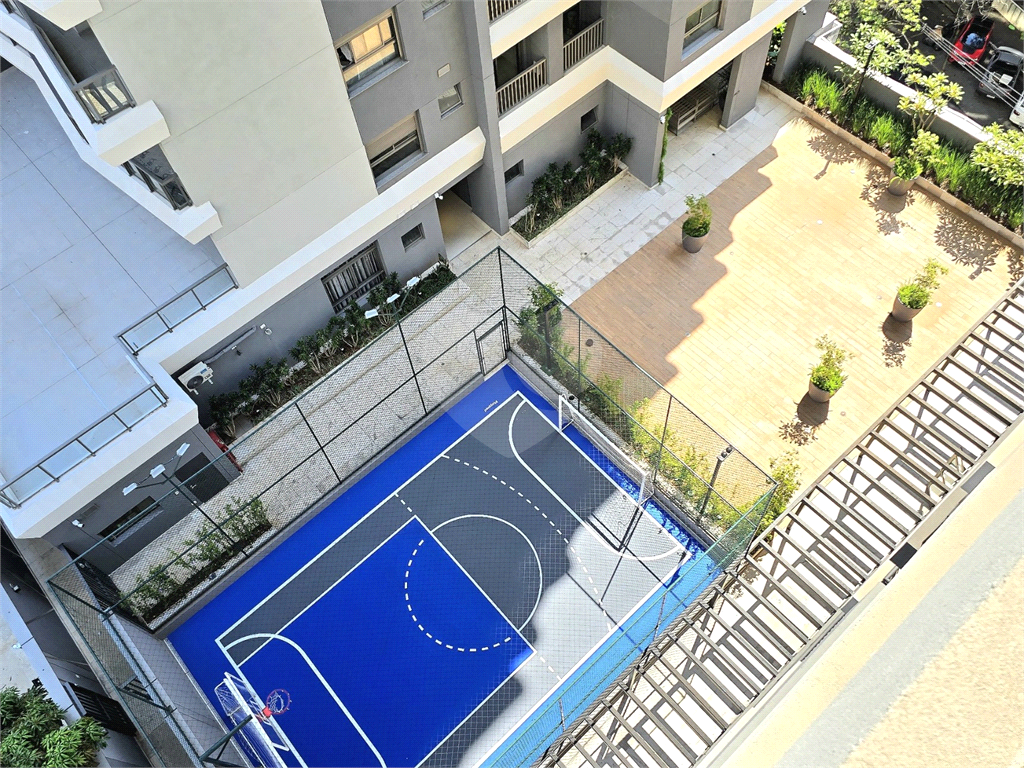 Studio a venda e locação mobiliado 1 quarto com ar-condicionado na Aclimação.