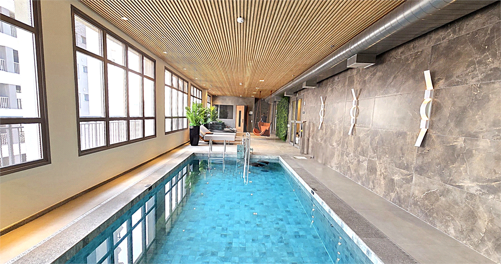 Studio a venda e locação mobiliado 1 quarto com ar-condicionado na Aclimação.