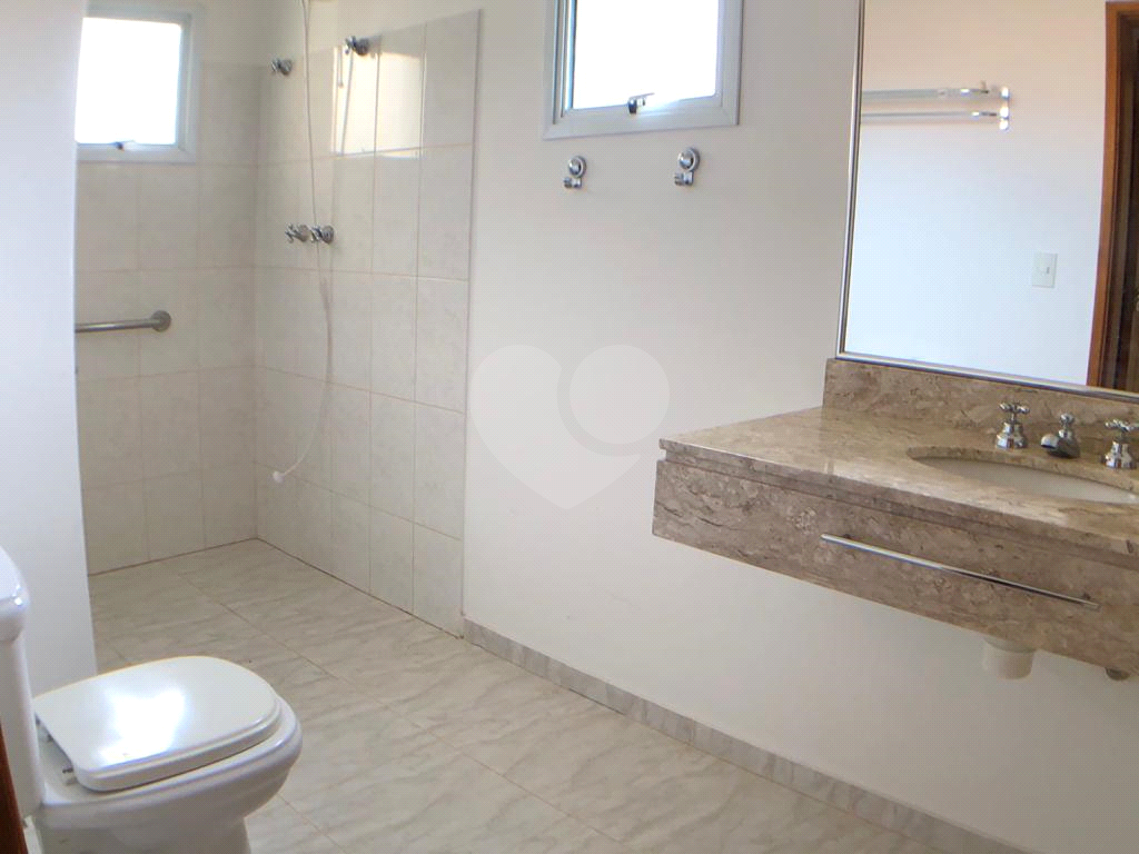 Casa de Condomínio à venda e aluguel com 4 quartos, 360m² - Foto 36