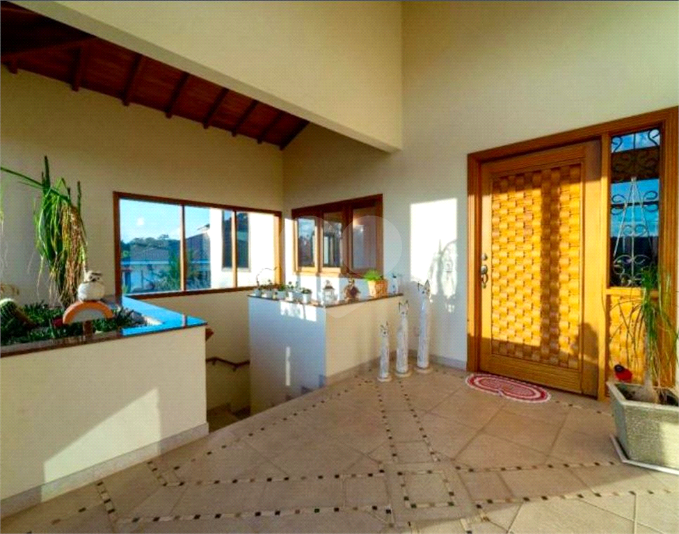 Casa de Condomínio à venda com 3 quartos, 508m² - Foto 4