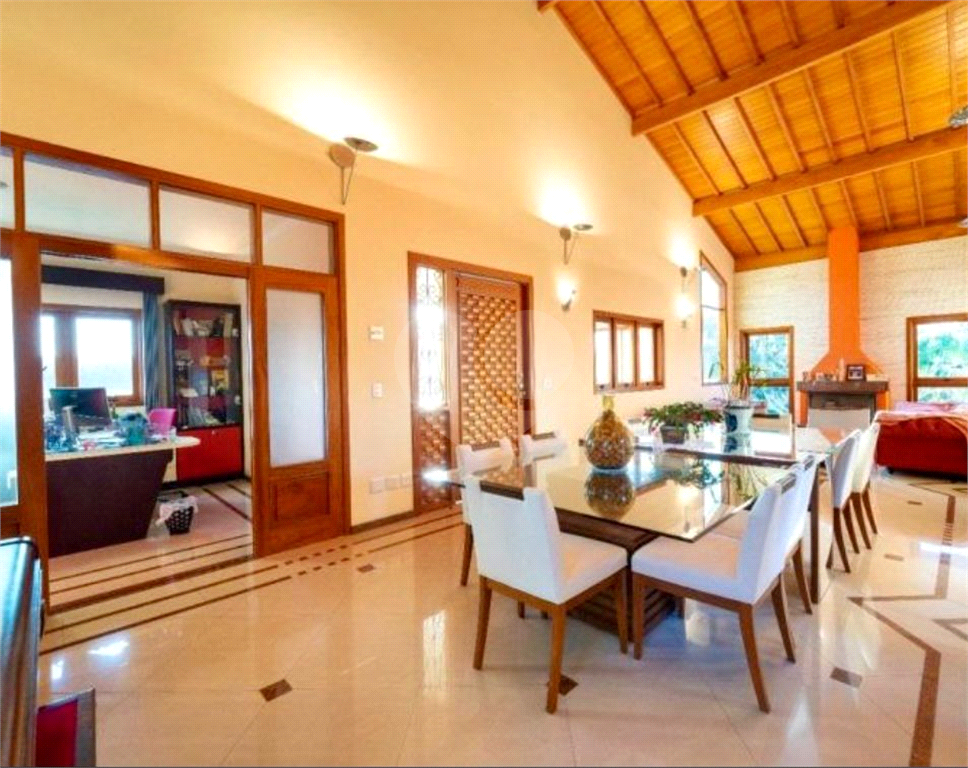Casa de Condomínio à venda com 3 quartos, 508m² - Foto 1