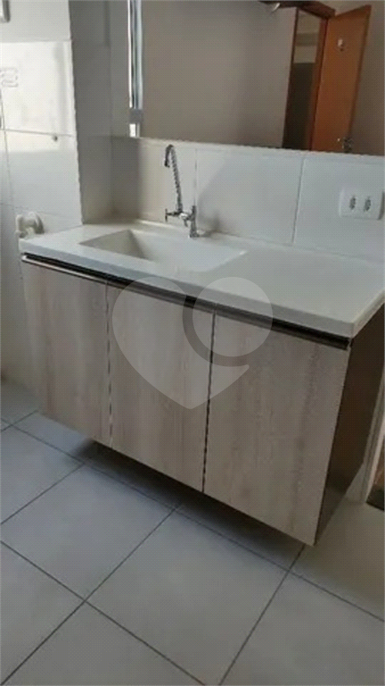 Apartamento à venda com 2 quartos, 39m² - Foto 7