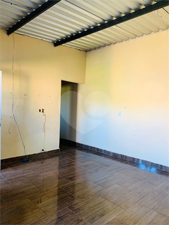 Casa à venda com 2 quartos, 66m² - Foto 16