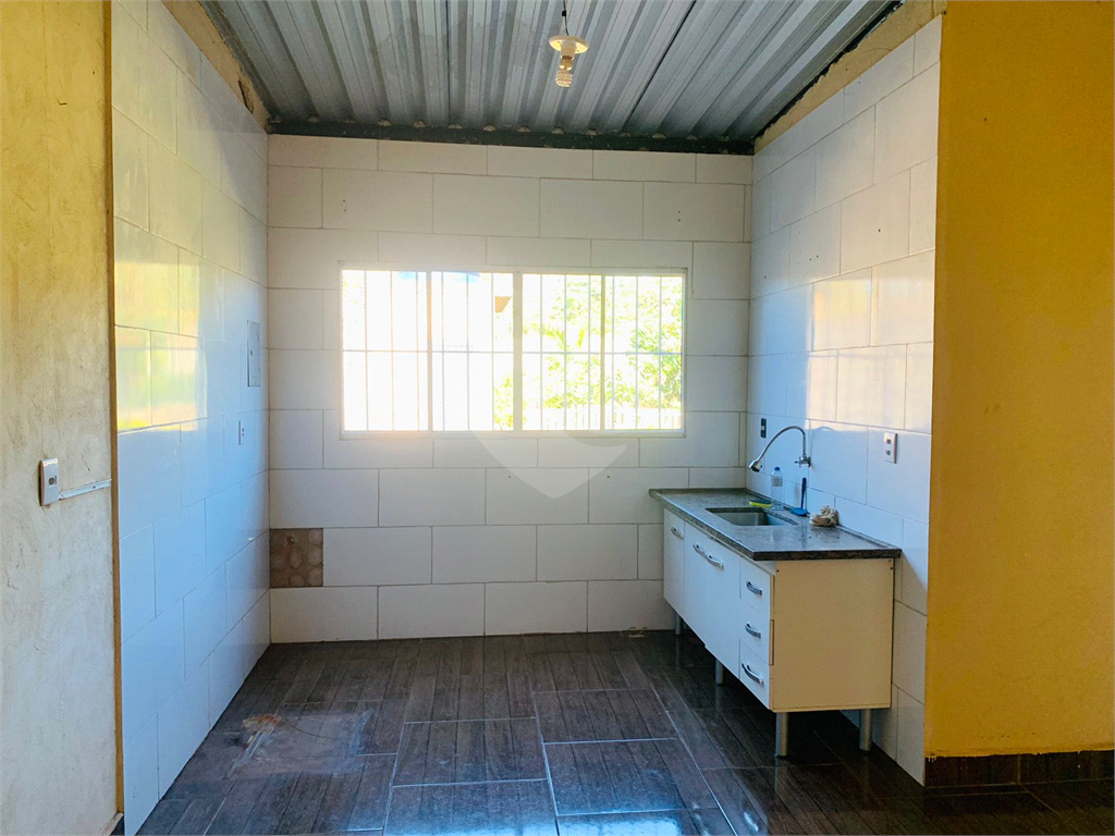 Casa à venda com 2 quartos, 66m² - Foto 13