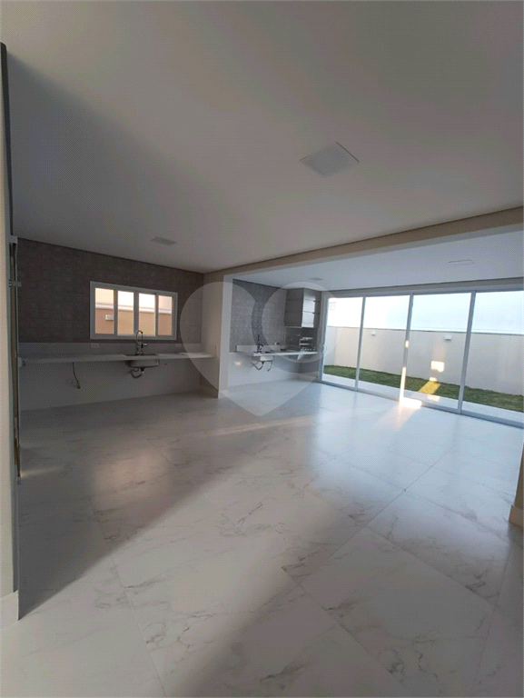 Casa de Condomínio à venda com 3 quartos, 211m² - Foto 18