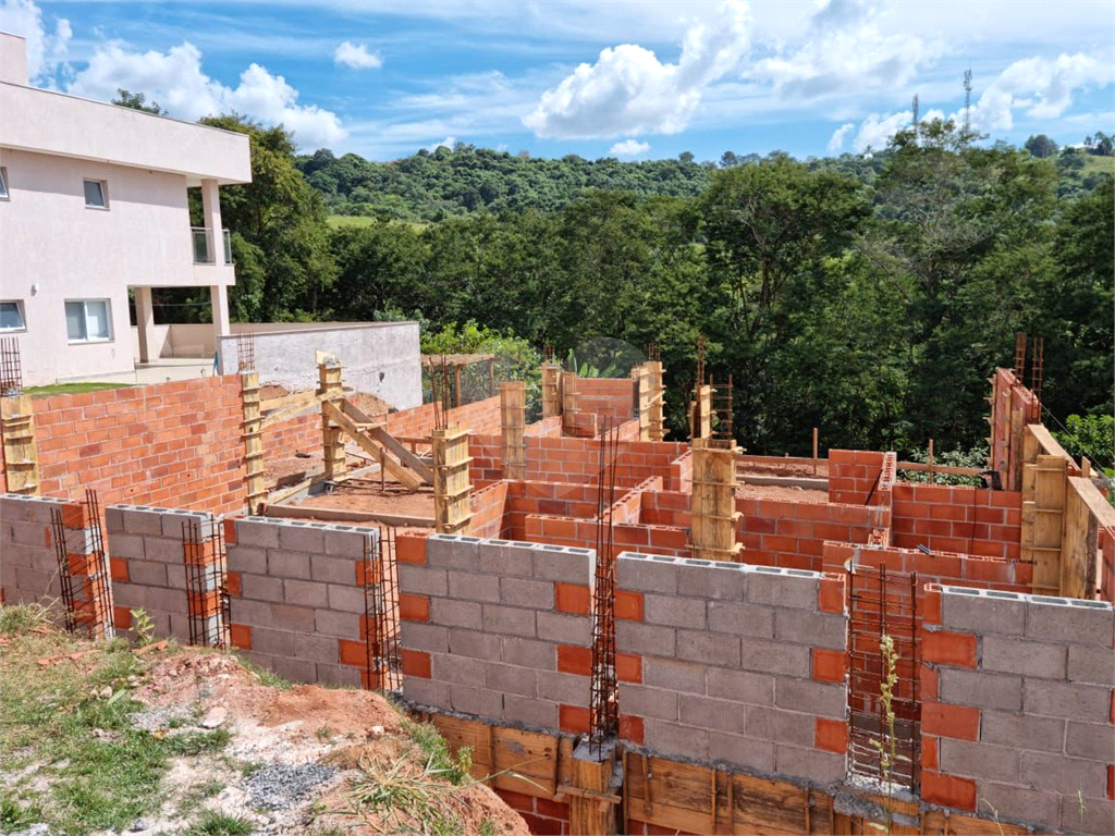 Belíssima casa com 4 suítes em Itupeva 