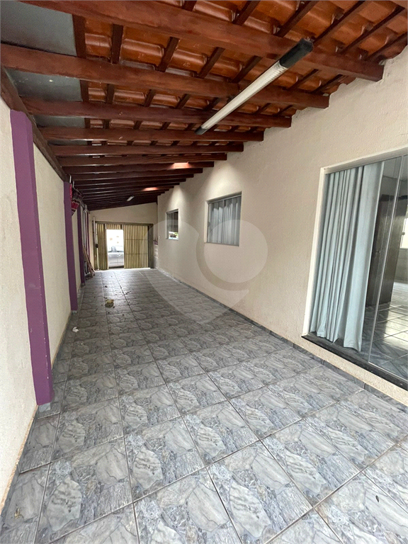 Casa à venda com 3 quartos, 154m² - Foto 13