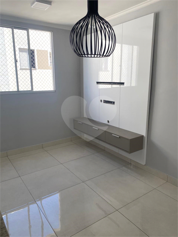 Apartamento à venda com 2 quartos, 56m² - Foto 9