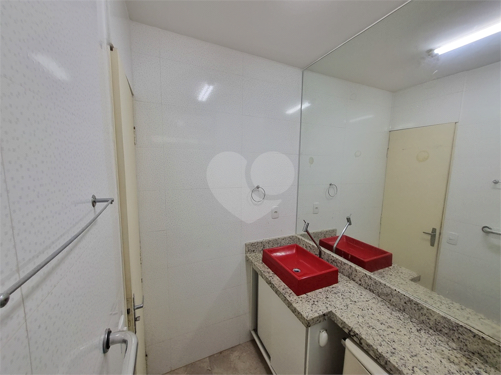 APARTAMENTO em CASA VERDE