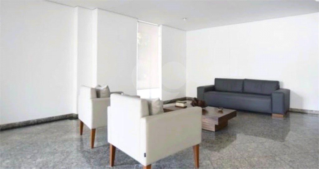 APARTAMENTO em TATUAPÉ