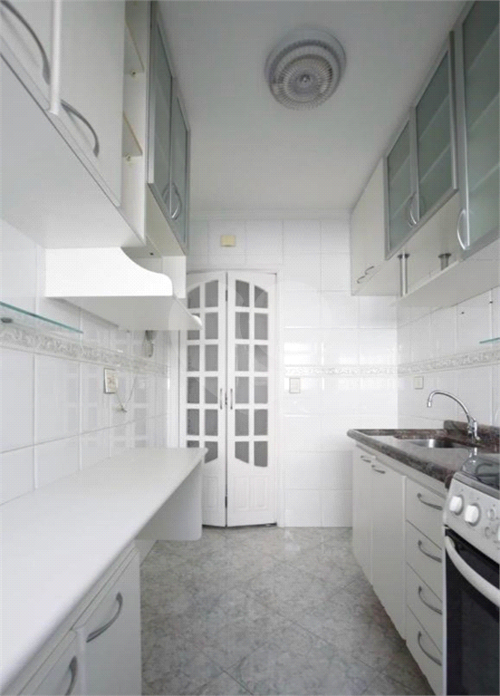 APARTAMENTO em TATUAPÉ