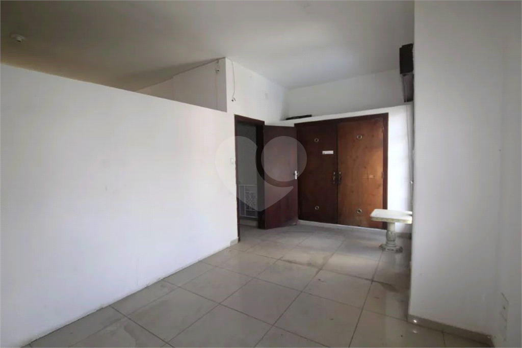 Sobrado à venda | 220 m² | 5 dormitórios | 5 vagas no Ipiranga!