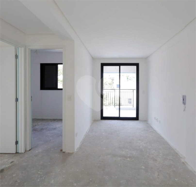 Apartamento à venda com 3 quartos, 61m² - Foto 3