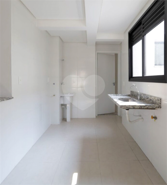 Apartamento à venda com 3 quartos, 61m² - Foto 11