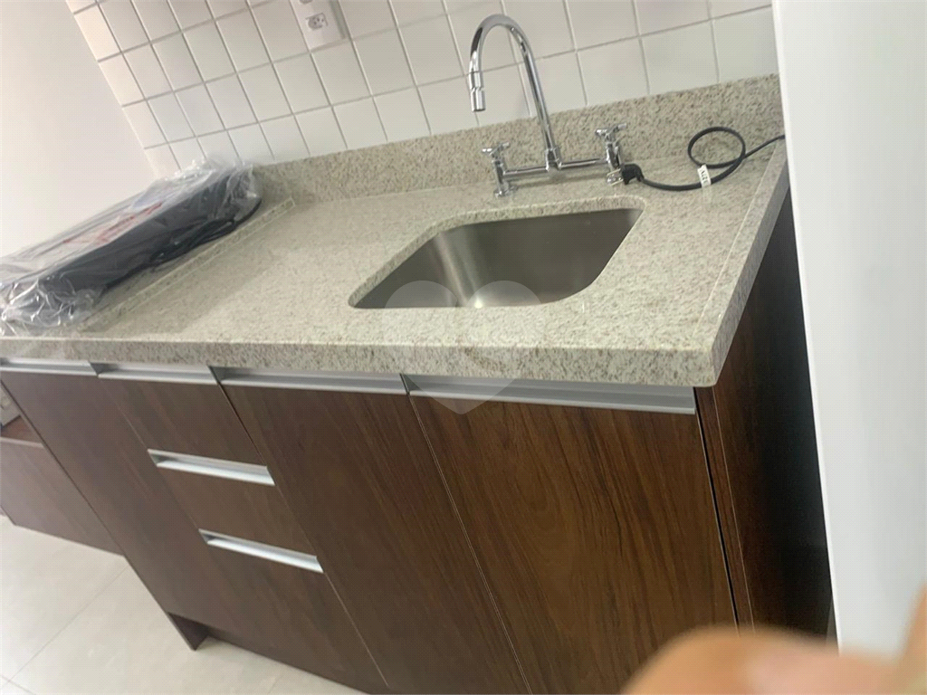 STUDIO PARA LOCAÇÃO LIBERDADE MOBILIADO