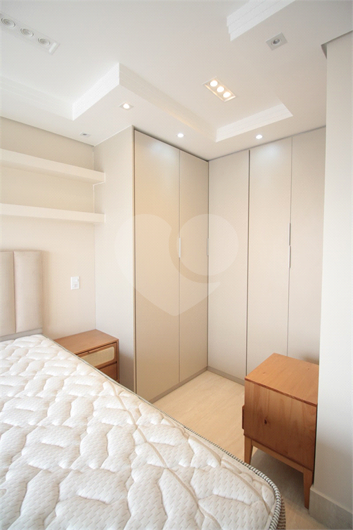 APARTAMENTO TODO MOBILIADO COM 2 QUARTOS 2 SUÍTE 1 VAGA NA VILA CLEMENTINO