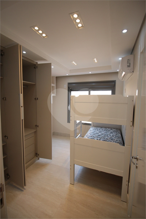 APARTAMENTO TODO MOBILIADO COM 2 QUARTOS 2 SUÍTE 1 VAGA NA VILA CLEMENTINO
