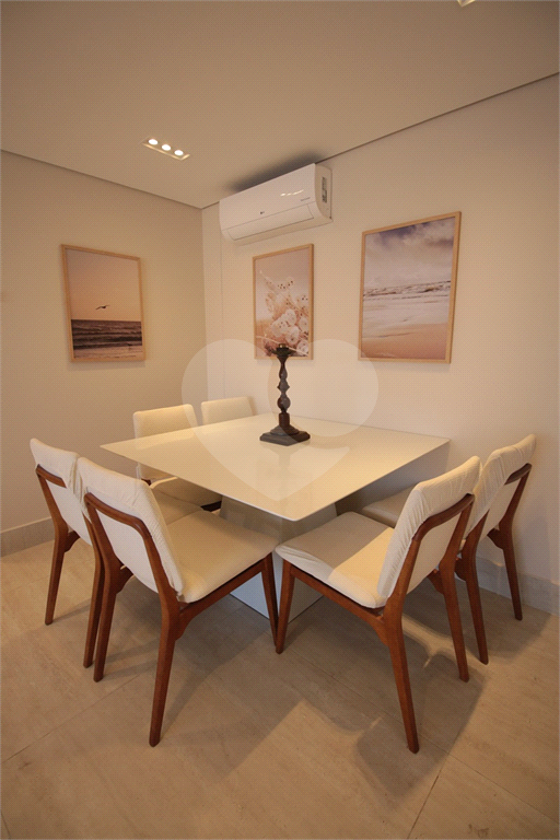 APARTAMENTO TODO MOBILIADO COM 2 QUARTOS 2 SUÍTE 1 VAGA NA VILA CLEMENTINO