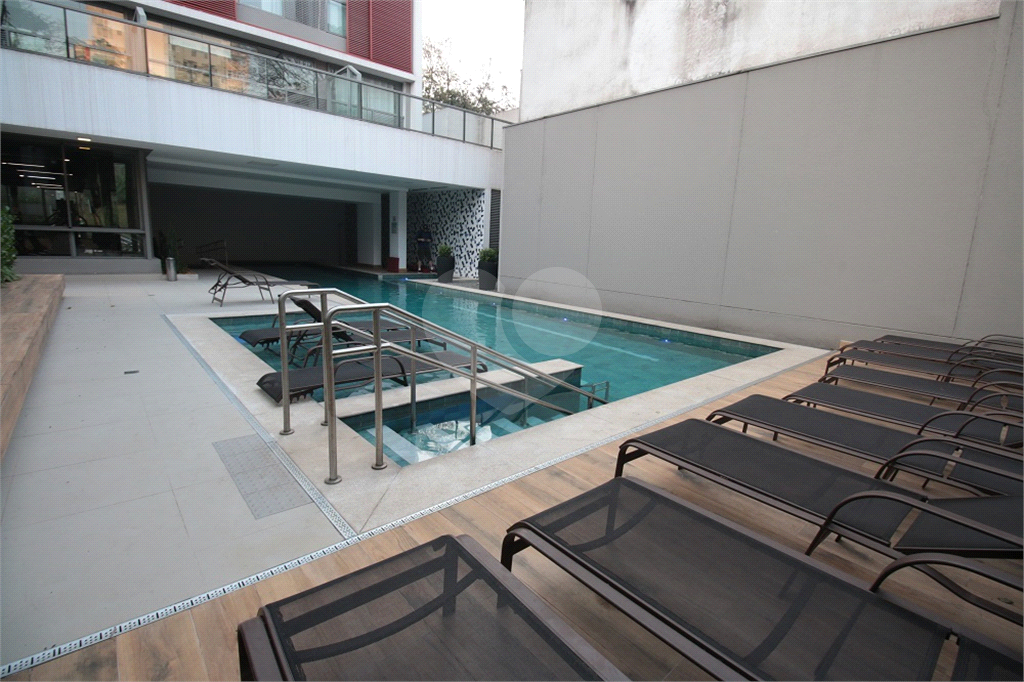 APARTAMENTO TODO MOBILIADO COM 2 QUARTOS 2 SUÍTE 1 VAGA NA VILA CLEMENTINO