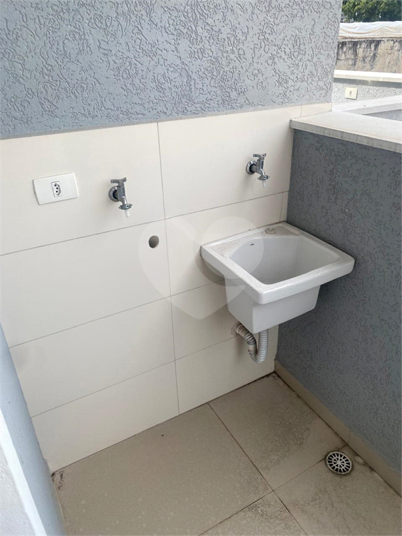 IMÓVEL NOVO COM ELEVADOR E VAGA
