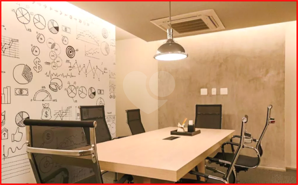 APARTAMENTO em CENTRO