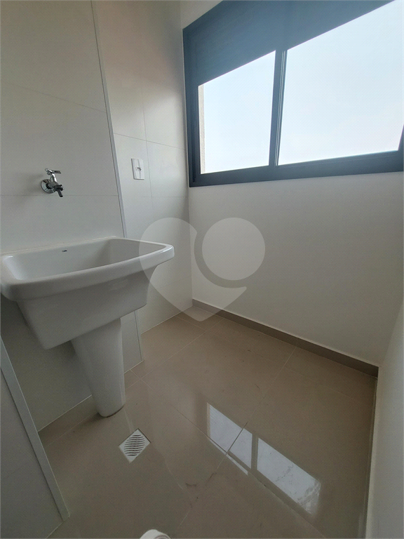 Apartamento para alugar com 2 quartos, 69m² - Foto 23