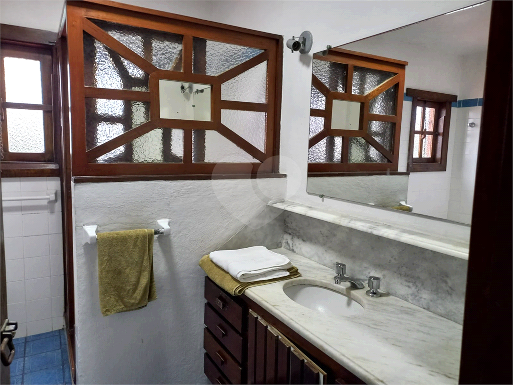 Casa  650m2 em frente para o mar - Enseada