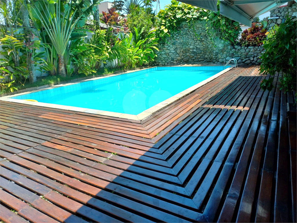 Casa  650m2 em frente para o mar - Enseada