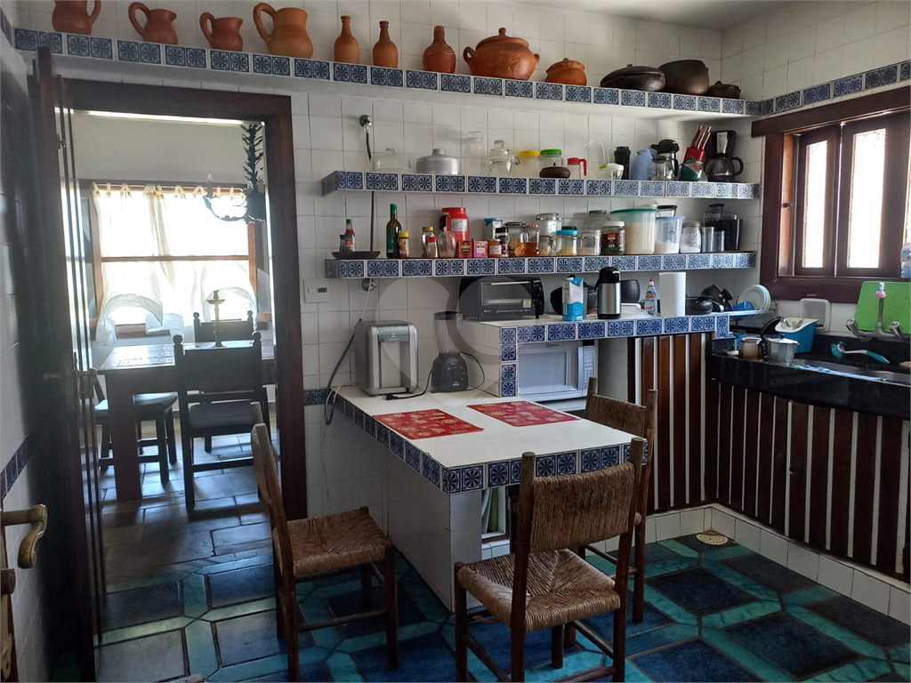 Casa  650m2 em frente para o mar - Enseada
