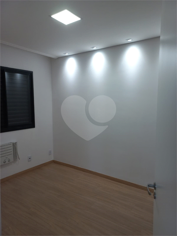 Apartamento à venda com 2 quartos, 45m² - Foto 16