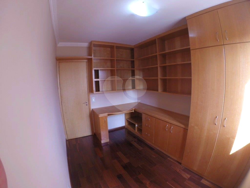 Apartamento à venda com 2 quartos, 61m² - Foto 20