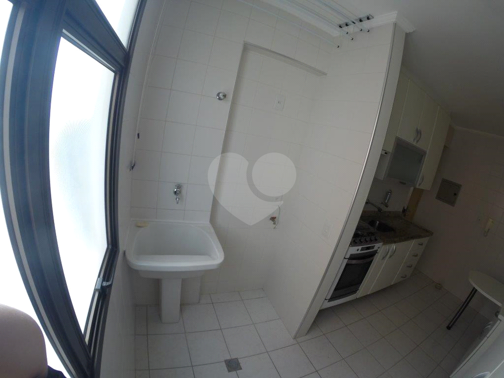 Apartamento à venda com 2 quartos, 61m² - Foto 14