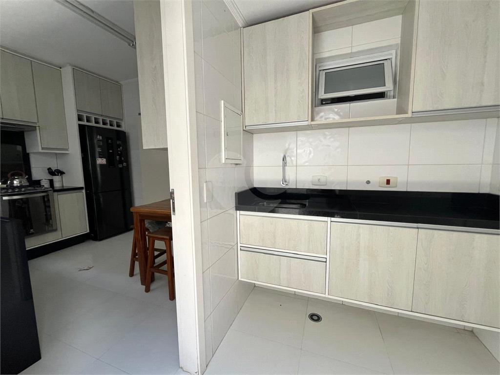 Excelente Sobrado na Granja Viana