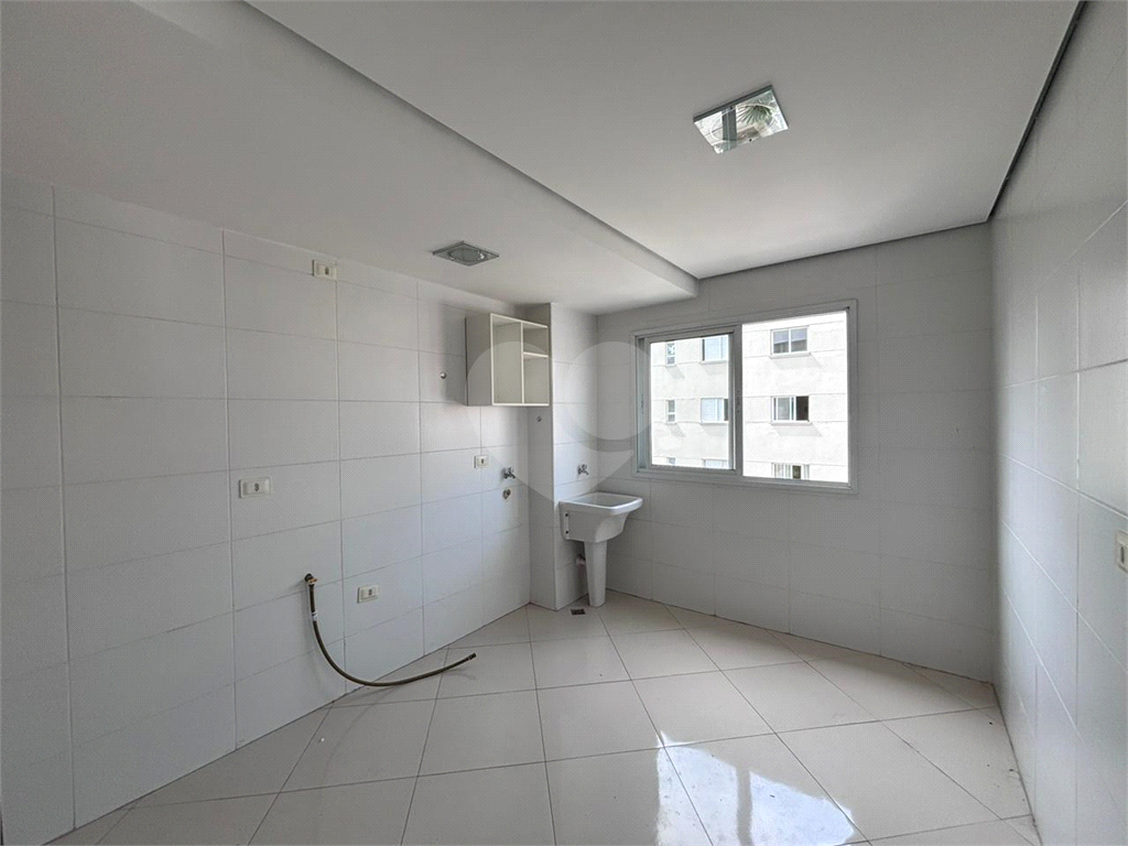 Apartamento para alugar com 2 quartos, 65m² - Foto 10