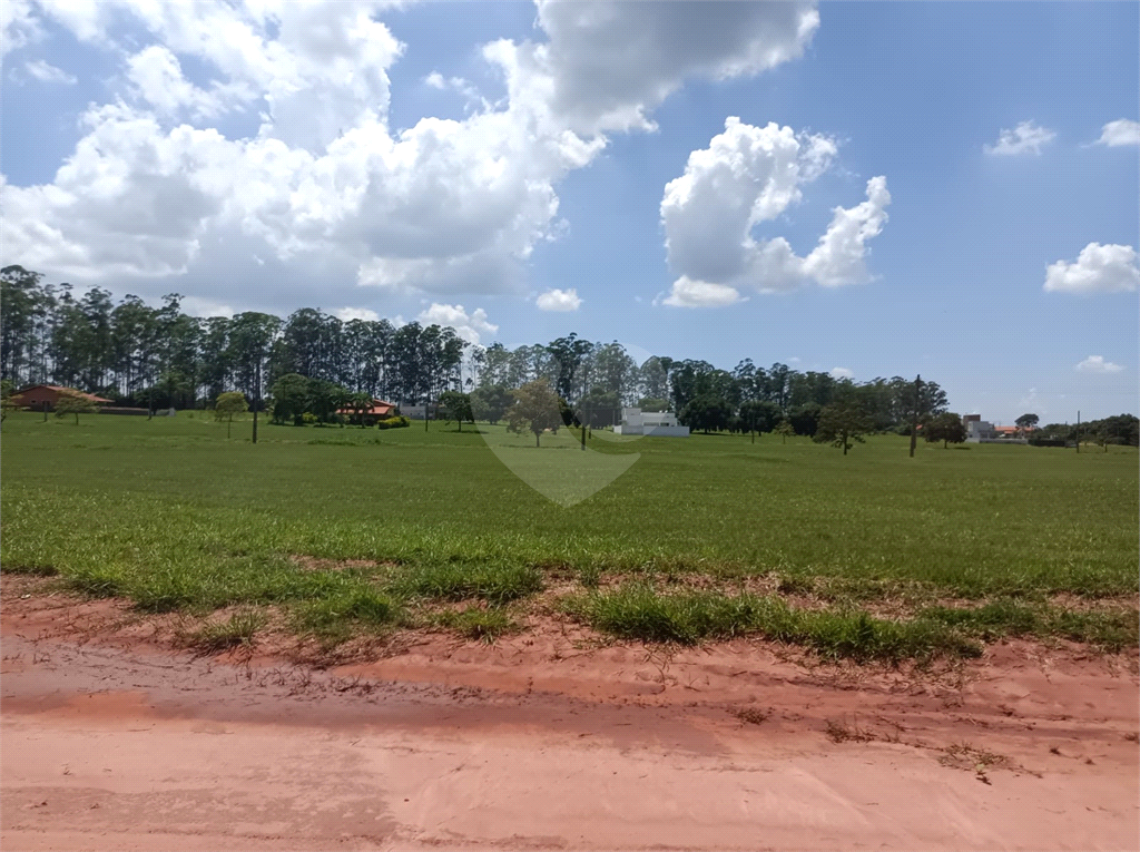 Terreno plano e limpo em Thermas de Santa Barbara, com 450m² de área.