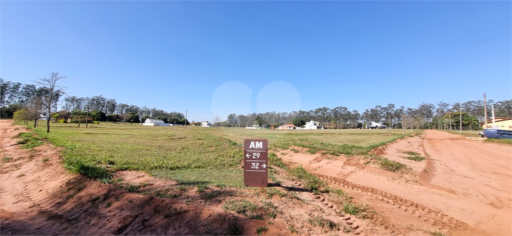 Terreno plano e limpo em Thermas de Santa Barbara, com 450m² de área.