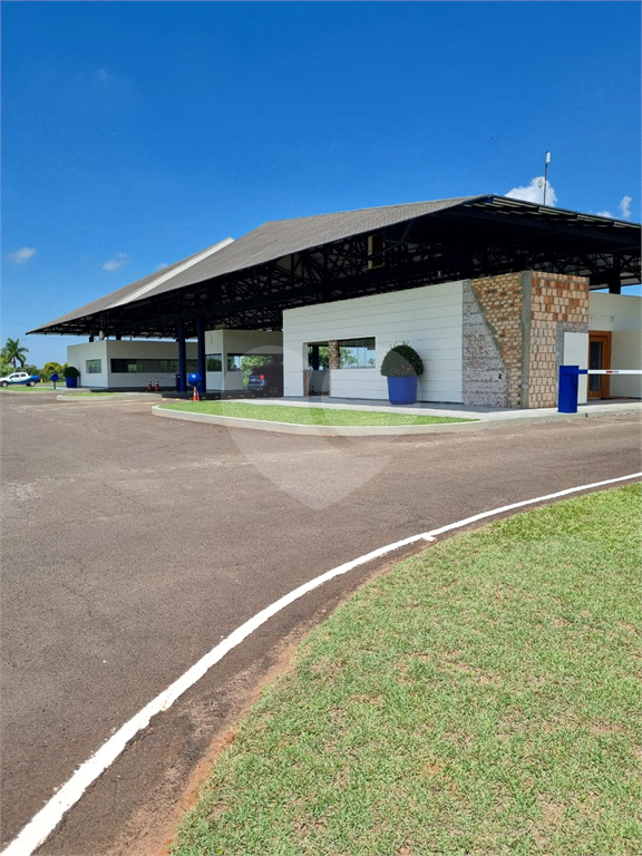Terreno plano e limpo em Thermas de Santa Barbara, com 450m² de área.
