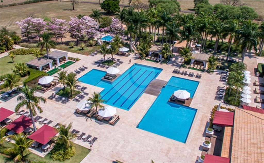 Terreno plano e limpo em Thermas de Santa Barbara, com 450m² de área.