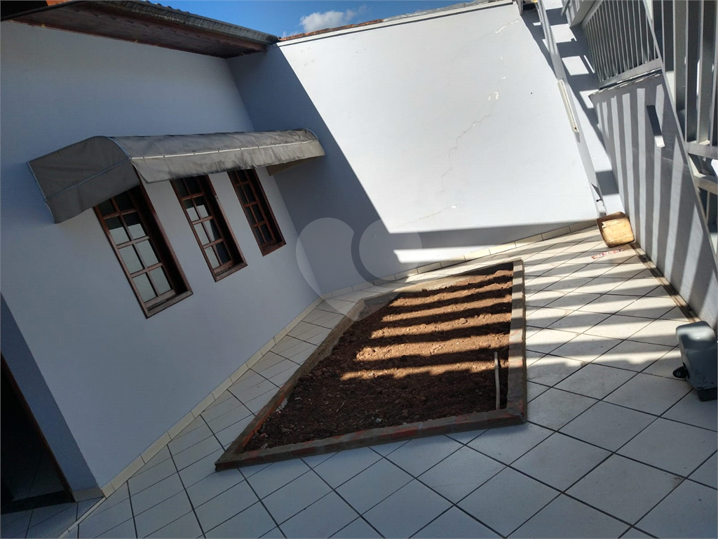 Casa à venda com 3 quartos, 195m² - Foto 18