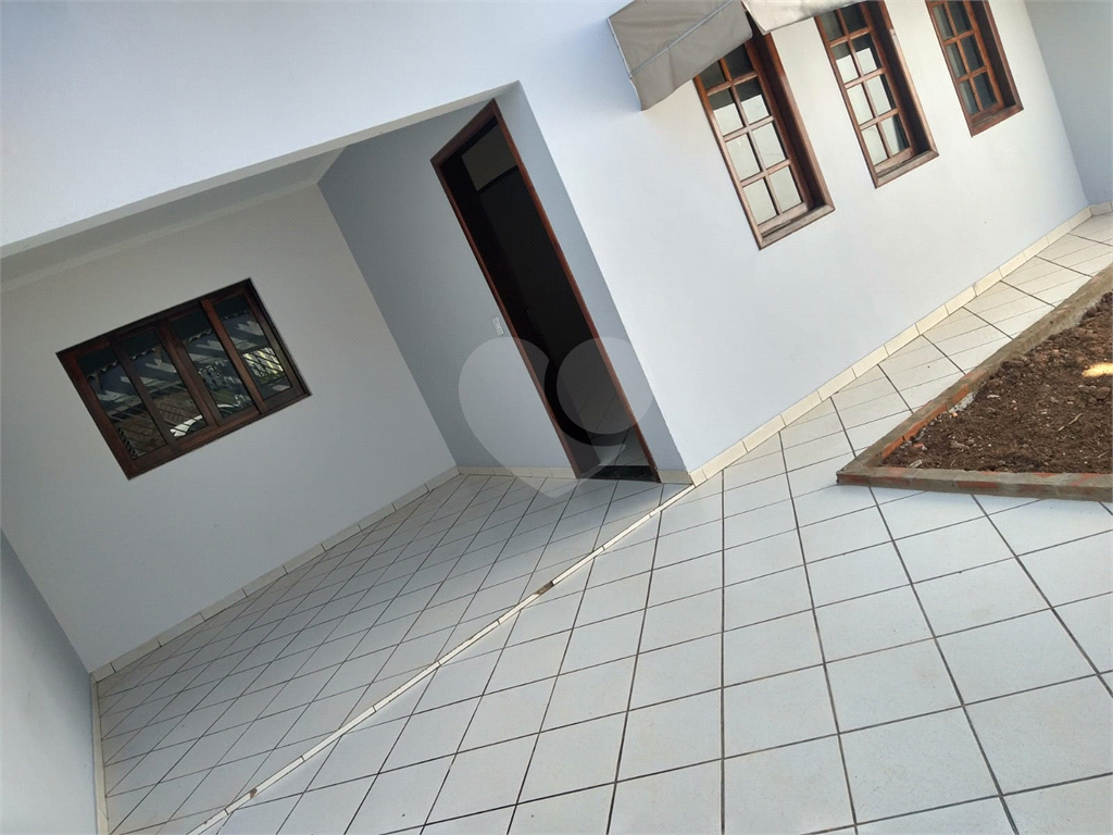 Casa à venda com 3 quartos, 195m² - Foto 22
