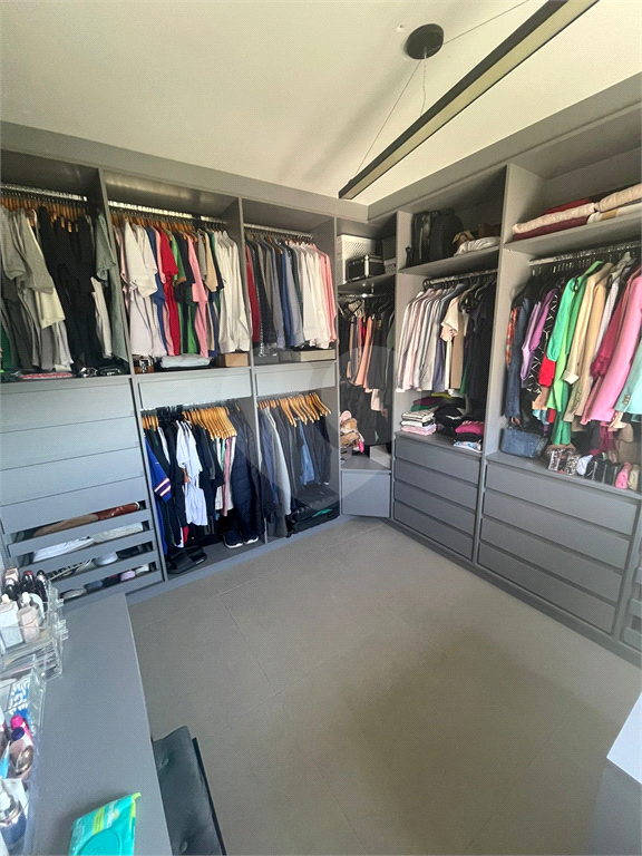 Vende-se Apto Choice Alphavile