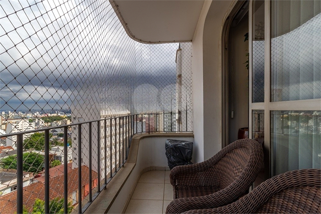 APARTAMENTO em SANTANA