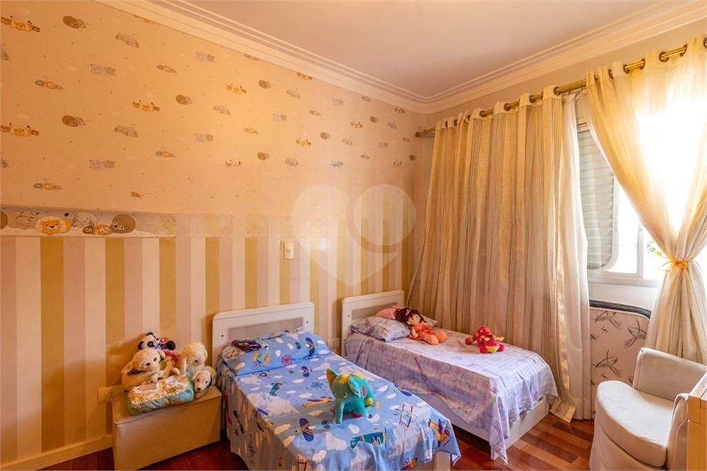 APARTAMENTO em SANTANA